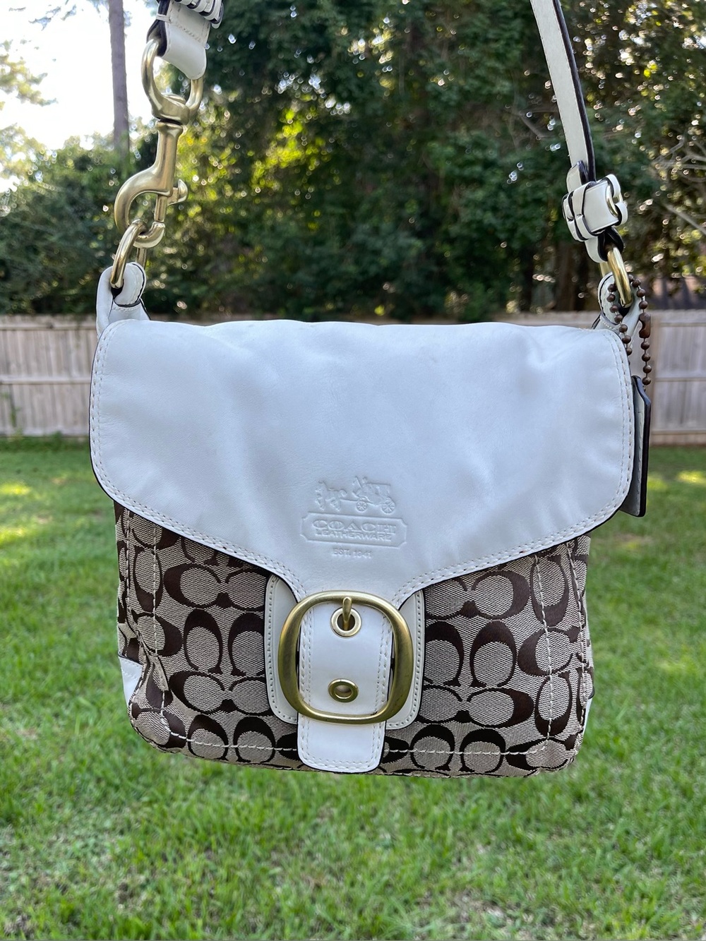 Vintage 2007 Coach Bleecker Legacy Signature Large Flap Shoulder Bag